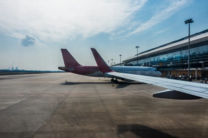 Aeropuerto José María Córdova: Transporte, Taxis y Cómo Llegar a Medellín - Alquiler de Autos Medellín