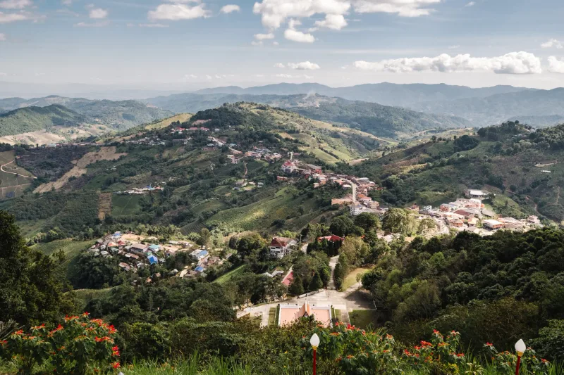 Jardín, Antioquia: Cómo Llegar y Qué Hacer en Este Pueblo Mágico - Alquiler de Autos Medellín