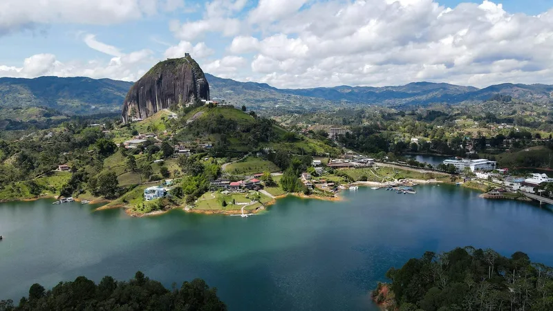 8 Lugares Increíbles para Visitar en Auto desde Medellín - Imagen 1 del artículo