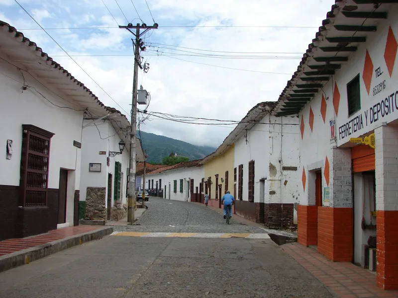 8 Lugares Increíbles para Visitar en Auto desde Medellín - Imagen 3 del artículo