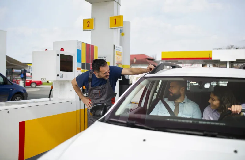 Precio de la Gasolina en Colombia 2026: Actualizado por Ciudad - Alquiler de Autos Medellín