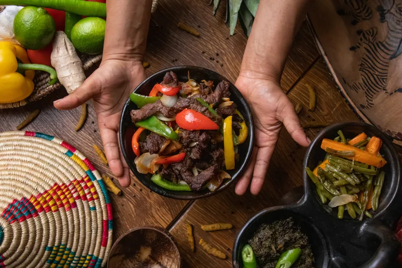 Restaurantes en Santa Fe de Antioquia: Dónde Comer los Mejores Platos Típicos - Alquiler de Autos Medellín