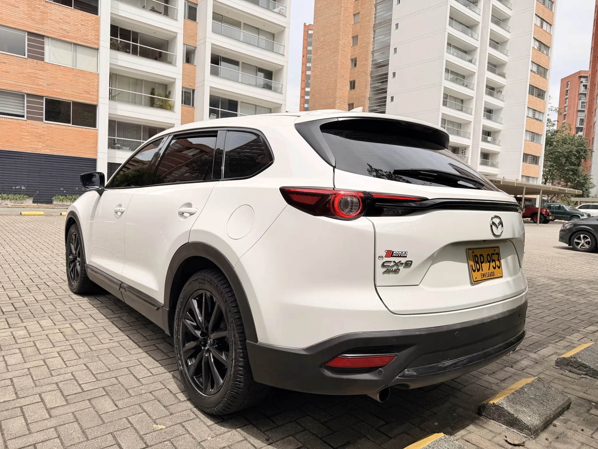 Mazda CX-9 foto 7