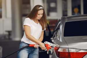 Cómo ahorrar dinero en gasolina al alquilar un carro en Riohacha-1